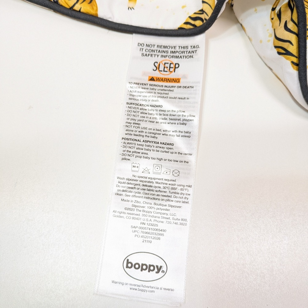 RARE Boppy Original Nursing Pillow Cover Tiger Print Safari Discontinued 2020 - Picture 8 of 8